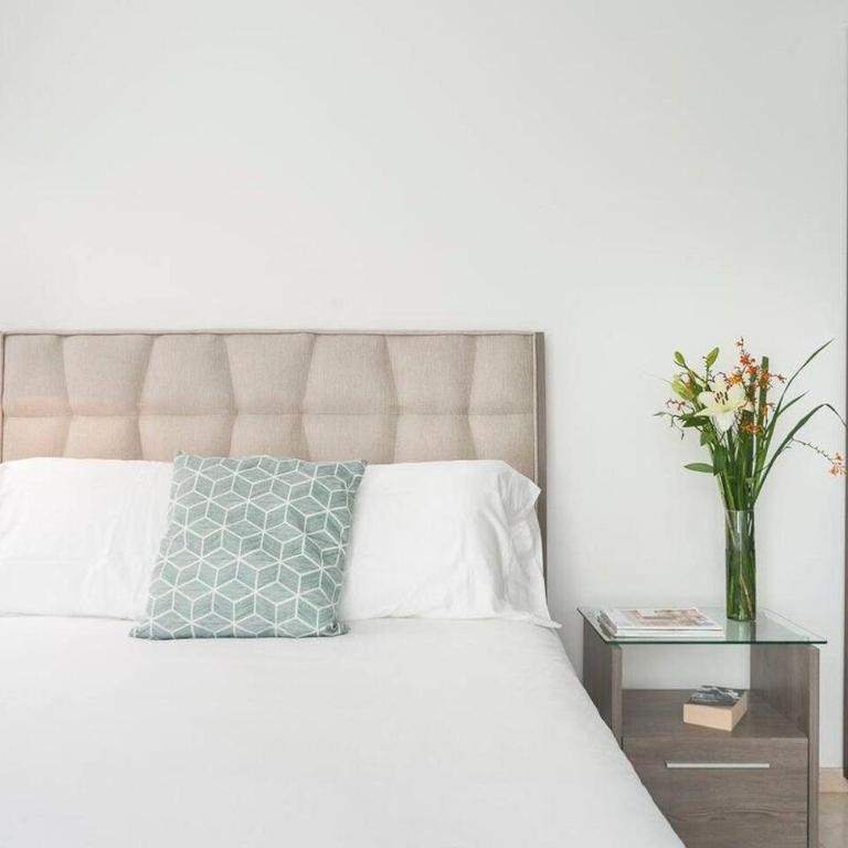 Condesa Residence Amsterdam 103 Sunny 1Bed 1Bath on Amsterdam AV - Apartment - 2