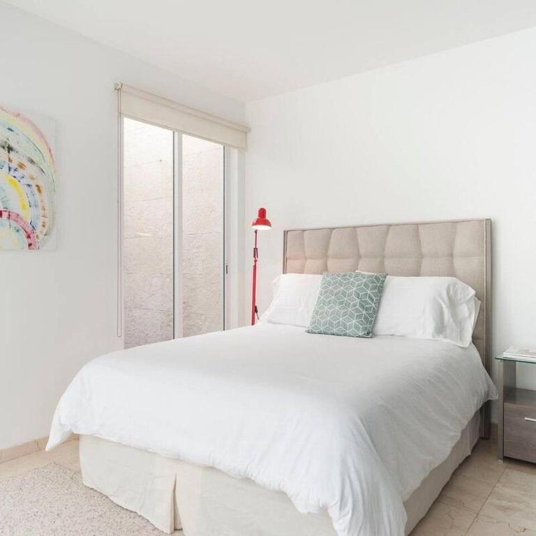 Condesa Residence Amsterdam 103 Sunny 1Bed 1Bath on Amsterdam AV - Apartment - 3