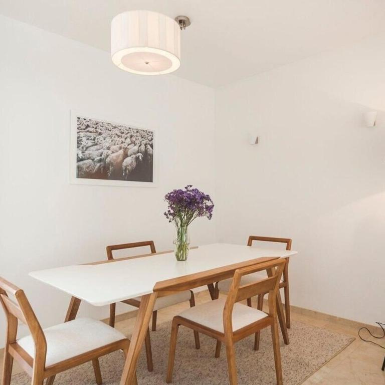 Condesa Residence Amsterdam 101 Serene 1 Bed1Bath on Amsterdam Av - Apartamento - 20