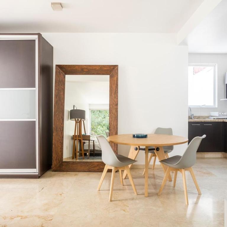 Condesa Residence Amsterdam G Elegant 1BR, 1BA Apartment Nestled on Amsterdam Avenue - Apartamento - 14