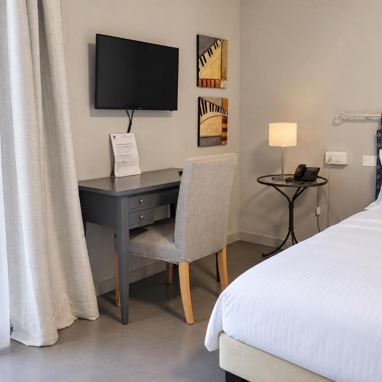 Quadra Key Easy Home Apartments In Florence - Monolocale con Balcone - 17