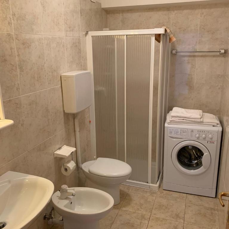 4-person apartment Malcesine Francesca - Appartamento con 2 Camere da Letto - 21