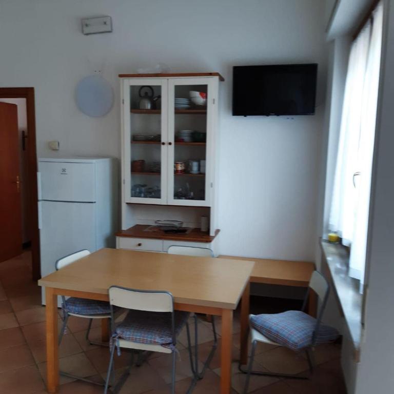 4-person apartment Malcesine Francesca - Appartamento con 2 Camere da Letto - 23