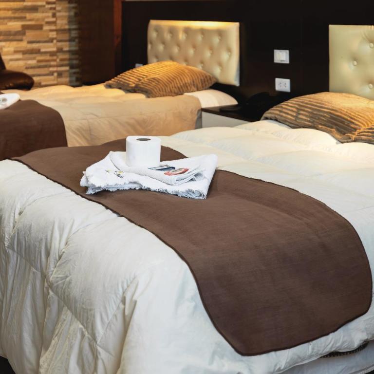 Hotel París - Double Room with Private Bathroom - 2