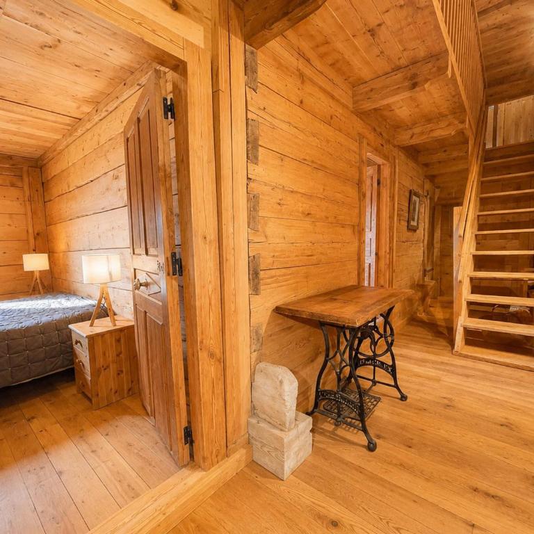 Mazot savoyard, animaux acceptés - 6 pers. - Appartement 2 Chambres - 11