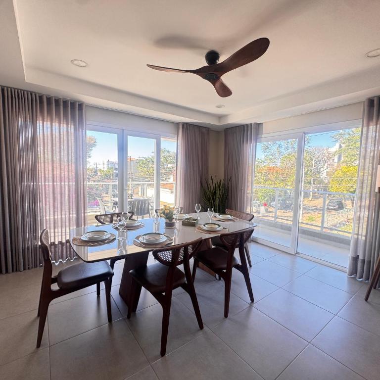 Area Paseo La Galería - 3 Bedroom Apartment - 195 m2 - Three-Bedroom Apartment - 33