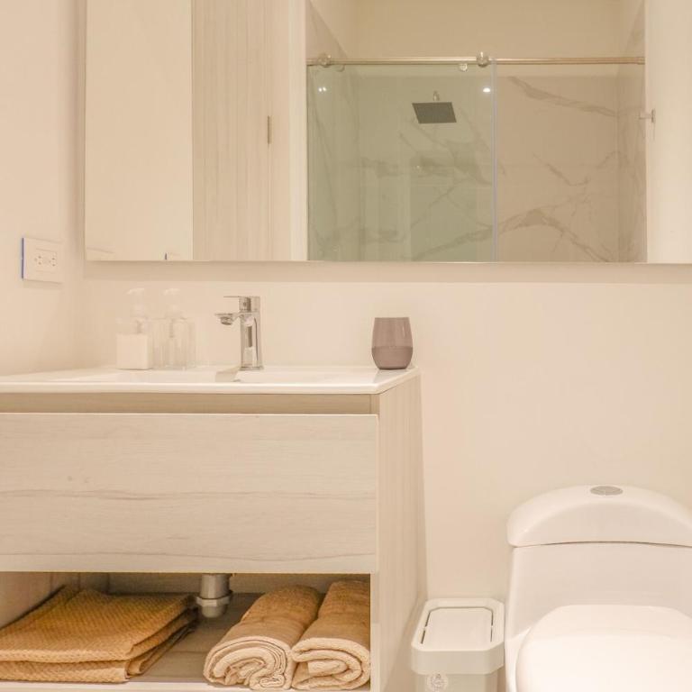 Modern loft 100 steps from Bello Horizonte Beach - One-Bedroom Apartment with Balcony and Sea View - 22