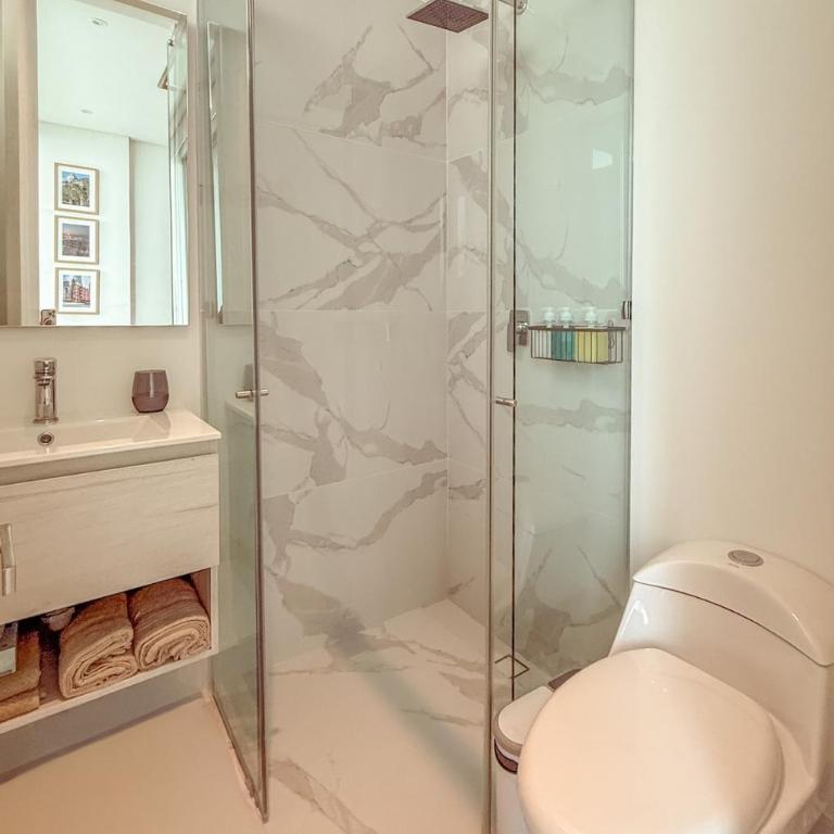 Modern loft 100 steps from Bello Horizonte Beach - One-Bedroom Apartment with Balcony and Sea View - 24