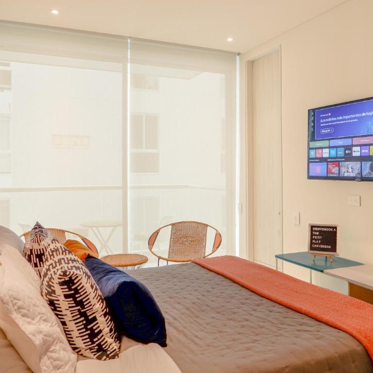Modern loft 100 steps from Bello Horizonte Beach - One-Bedroom Apartment with Balcony and Sea View - 13