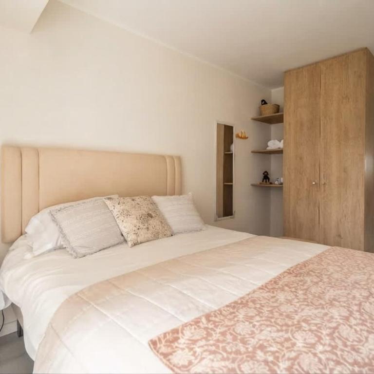 La Buenavista Prado Residences - Apartment - 17