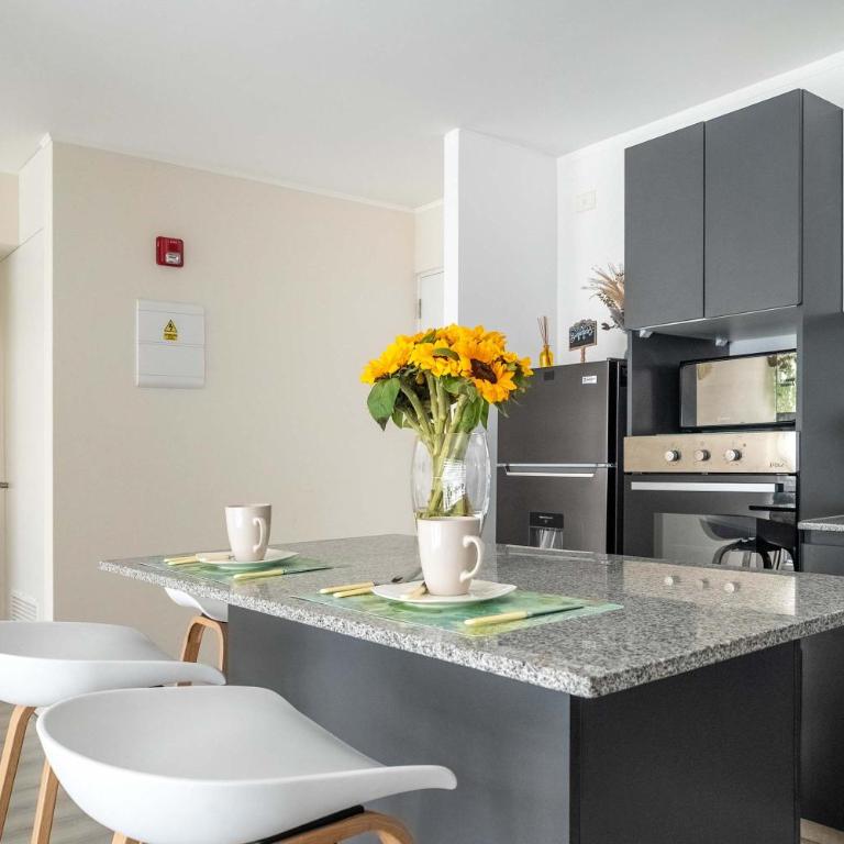 La Buenavista Prado Residences - Apartment - 4