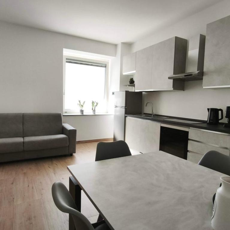 Five Star House by TopStayBergamo - Appartamento con 1 Camera da Letto - 1