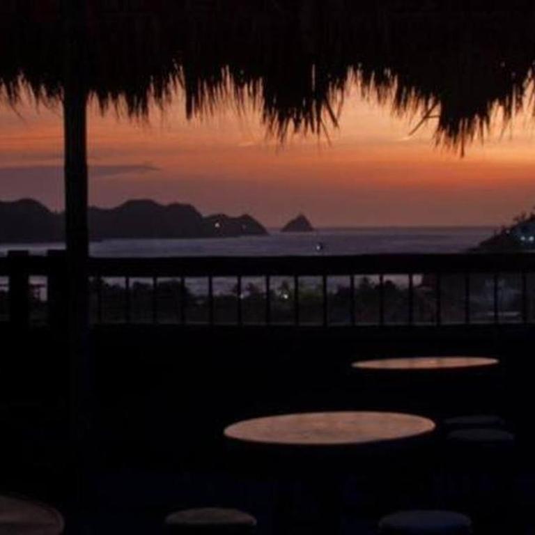 Private room - 4 people, pool sea view - Double or Twin Room - 1