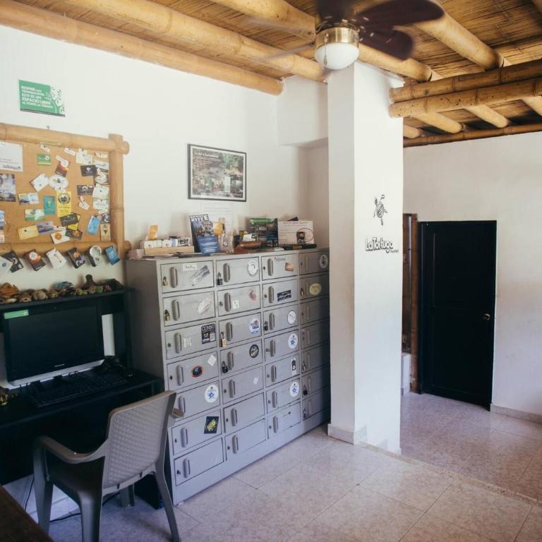 Private room - 4 people, pool sea view - Double or Twin Room - 22