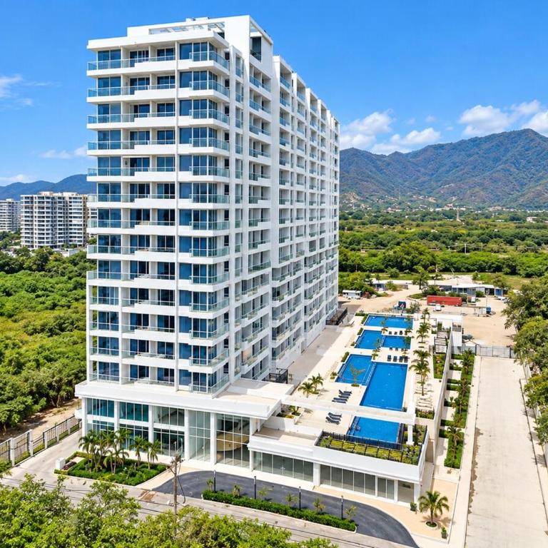 Premium Suite esquinera con jacuzzi, mar y montaña - Superior Suite with Sea View - 46
