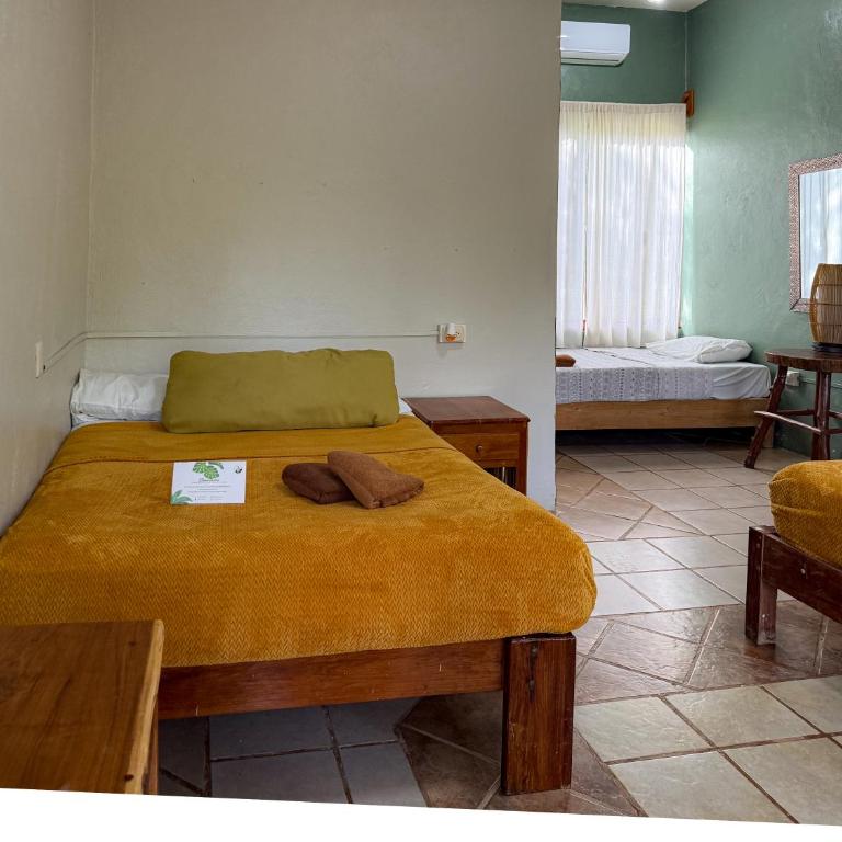 Cayuco Maya - Habitación Cuádruple con baño privado - 4