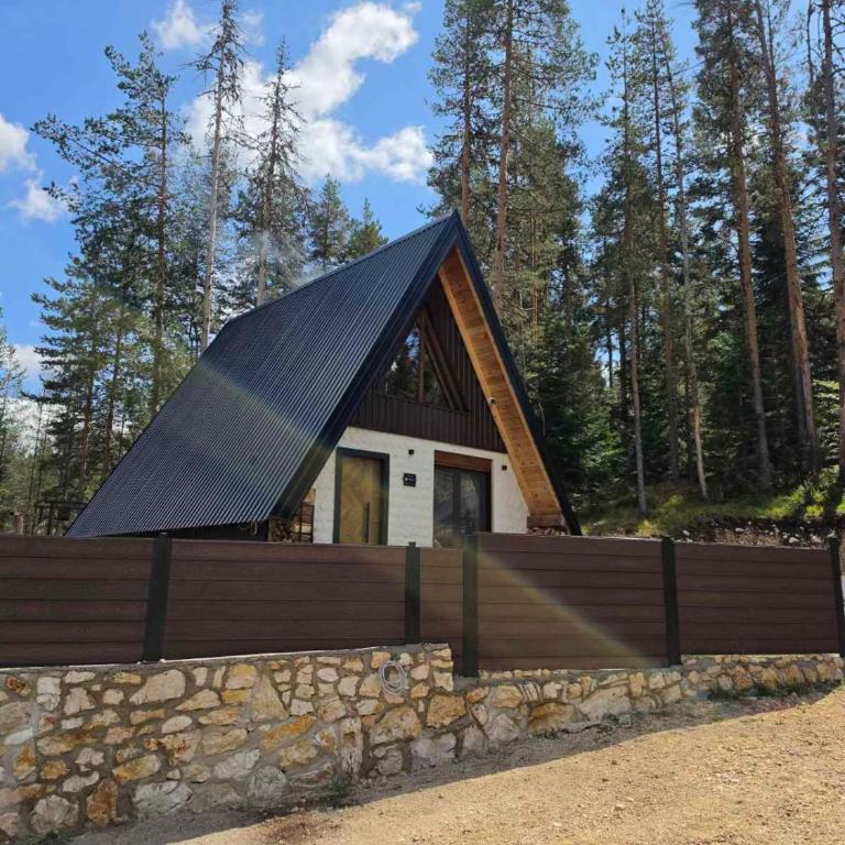 Pine Retreat - Kuća sa 1 Spavaćom Sobom - 1