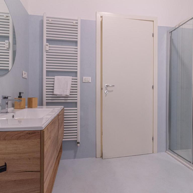 Spacious 7-Guest Apartment In Central Bologna - Appartamento con 3 Camere da Letto - 18