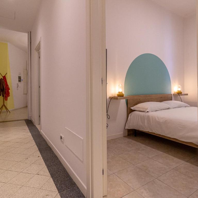 Spacious 7-Guest Apartment In Central Bologna - Appartamento con 3 Camere da Letto - 13