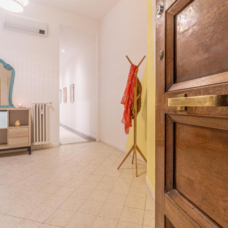 Spacious 7-Guest Apartment In Central Bologna - Appartamento con 3 Camere da Letto - 39