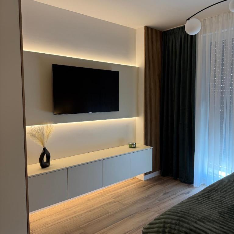 AURA Premium studio - One-Bedroom Apartment - 8