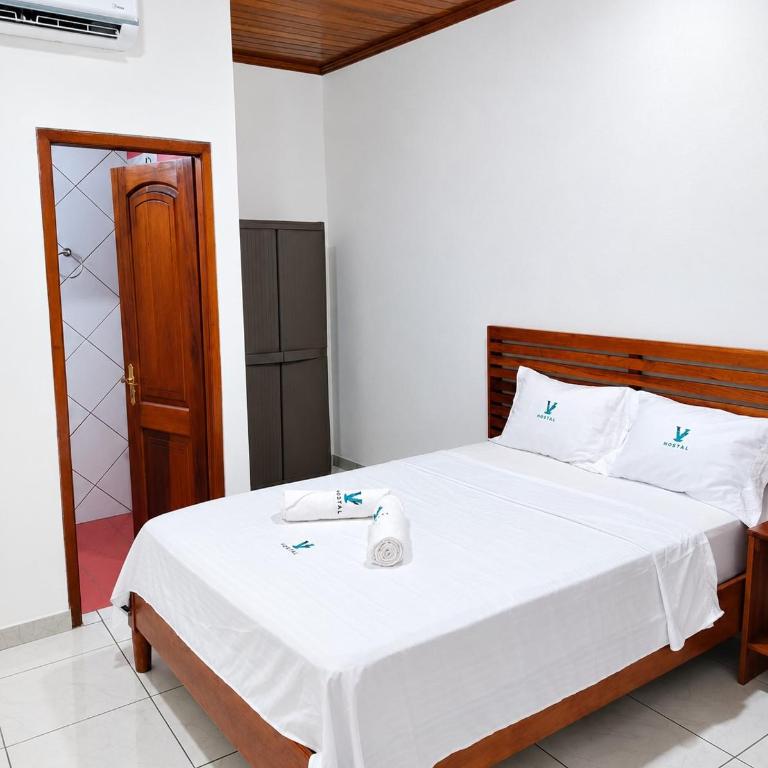 Marje Vögeli Hostal Iquitos Peru - Double Room - 2