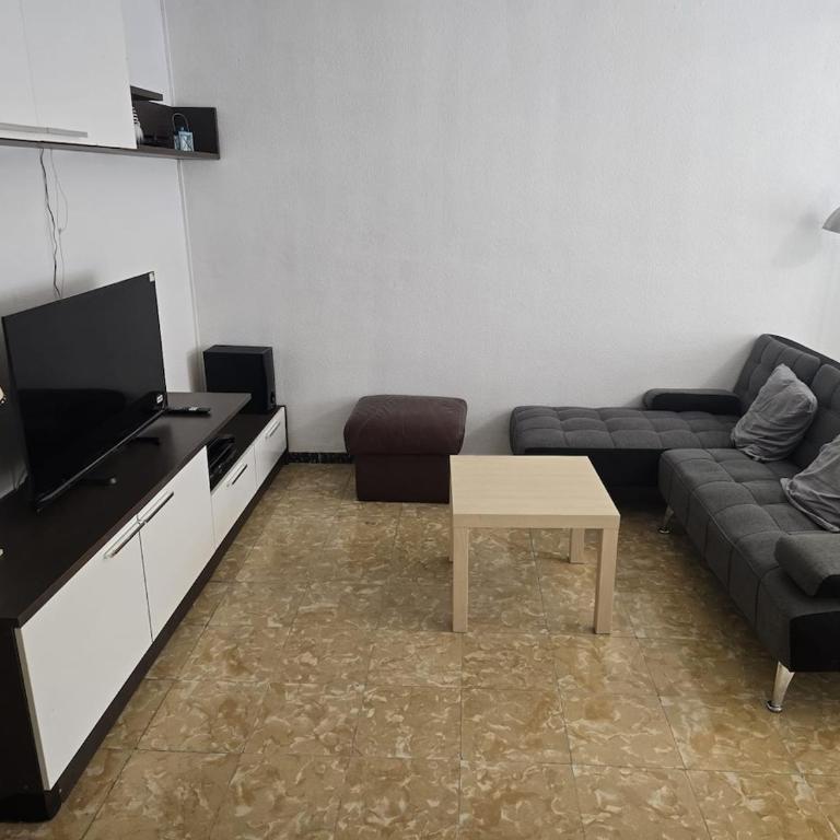 Apartment in the Mediterranean port of Cambrils - Appartement - 23