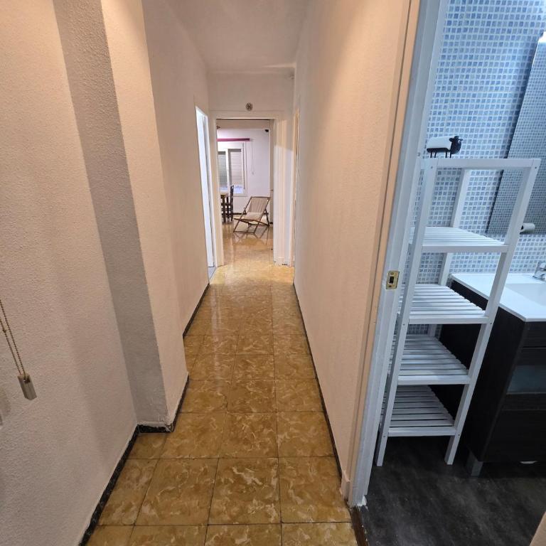Apartment in the Mediterranean port of Cambrils - Appartement - 24