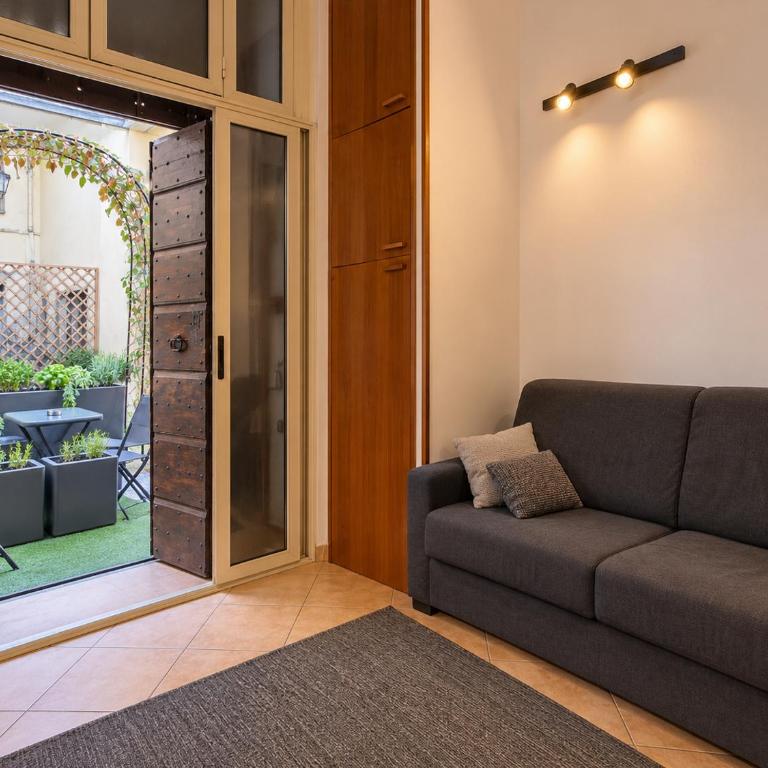Loft degli Specchi Historic Center of Rome - One-Bedroom Apartment - 14