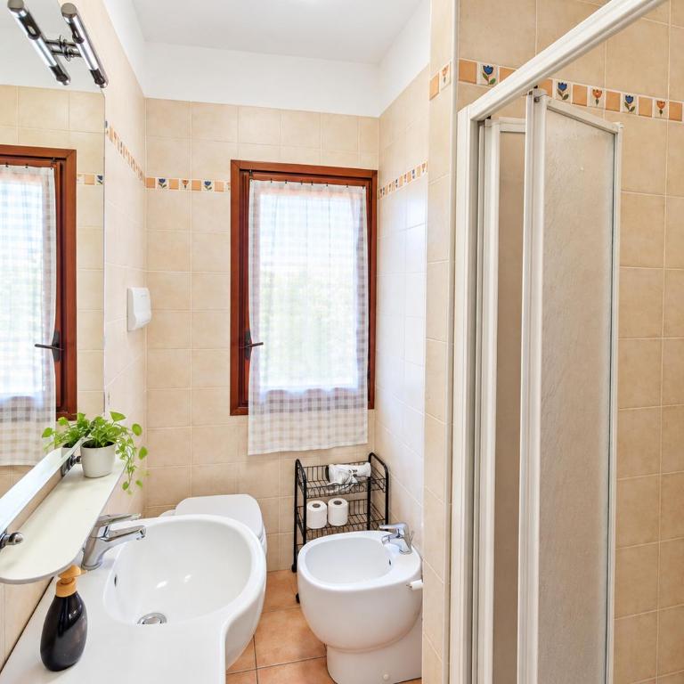 Last Minute Booking - Appartamento con Vista Montagna - 4