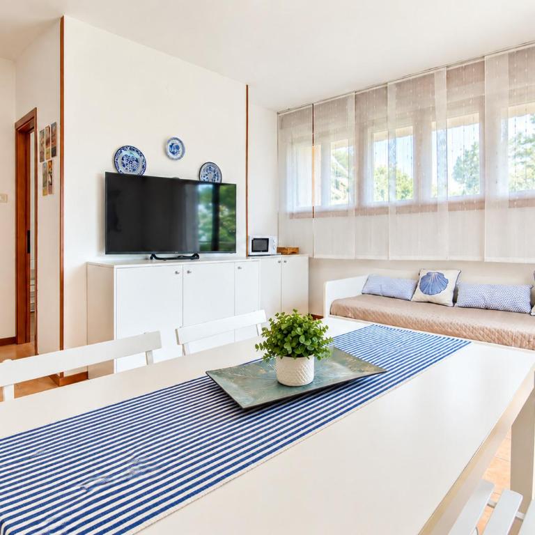 Last Minute Booking - Appartamento con Vista Montagna - 6