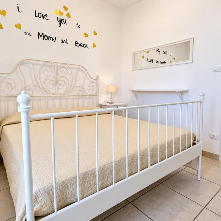 Stay with us - BookingPeschiera - Apartment with View and Balcony - 9