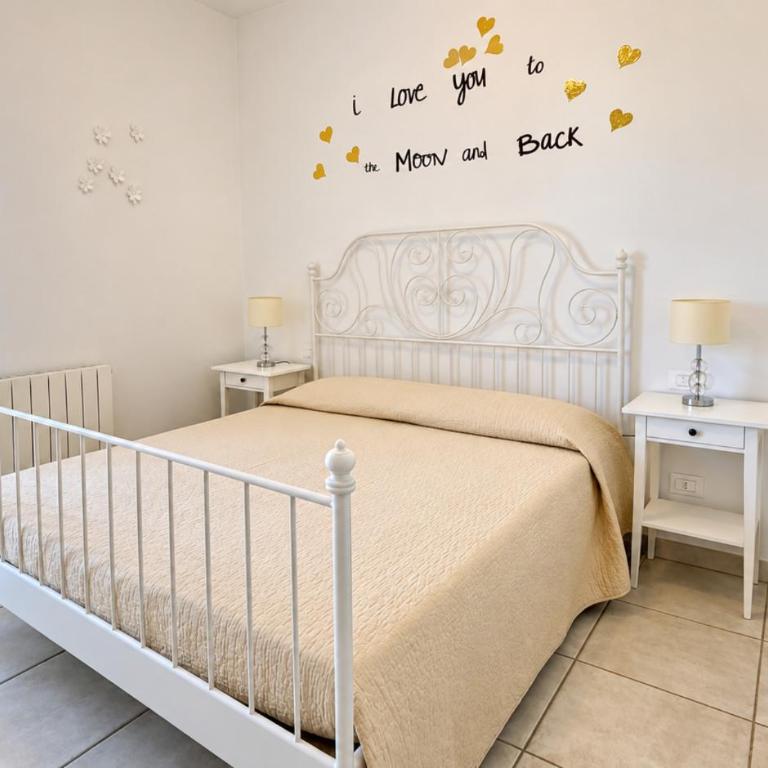 Stay with us - BookingPeschiera - Apartment with View and Balcony - 6