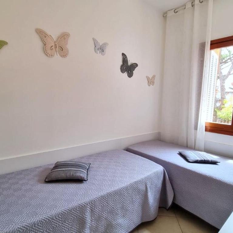 Stay with us - BookingPeschiera - Two-Bedroom Apartment with Balcony - 2