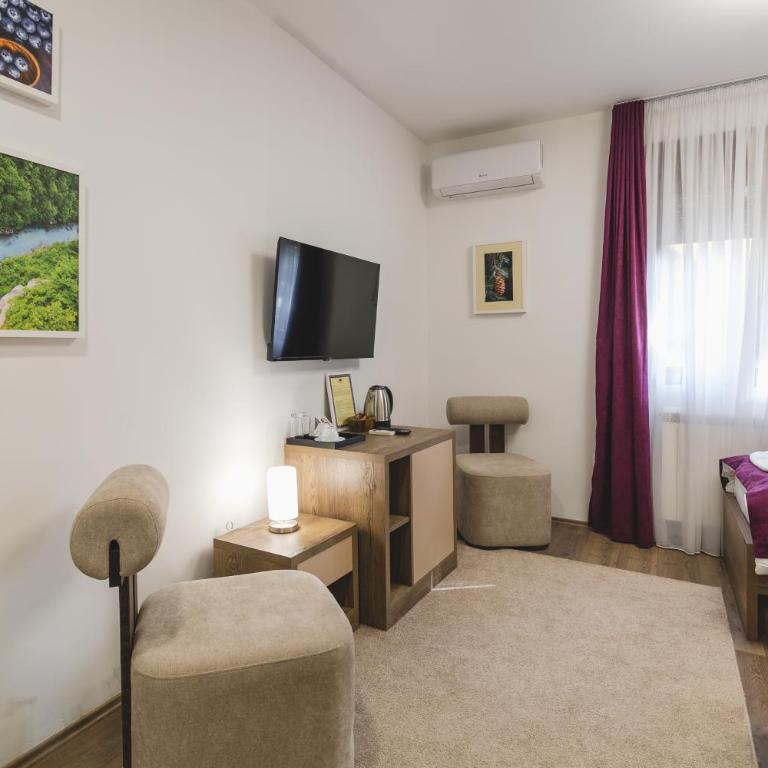 Borovnica Sweet Apartments - Niskobudžetna Dvokrevetna Soba sa Zasebnim Krevetima - 1