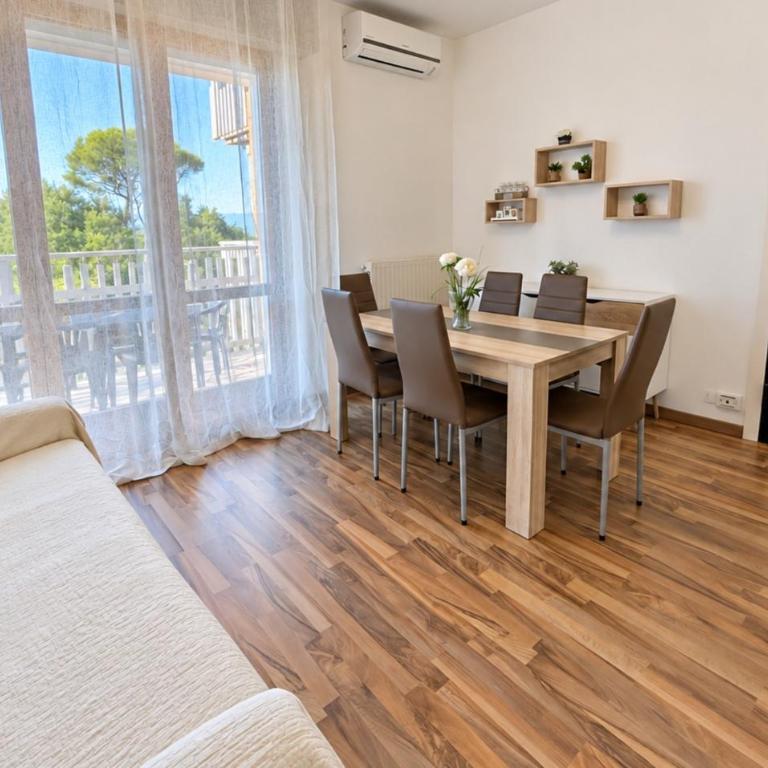 Casa Carla - Apartamento de 2 dormitorios con vistas al jardín - 5