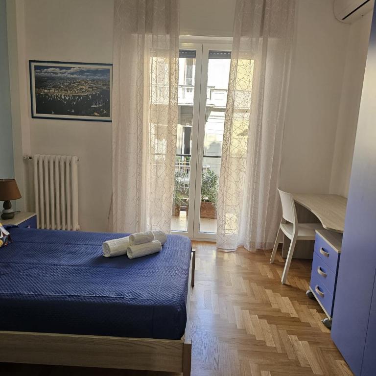 Rosy House - Appartamento con 2 Camere da Letto, Balcone e Terrazza - 12