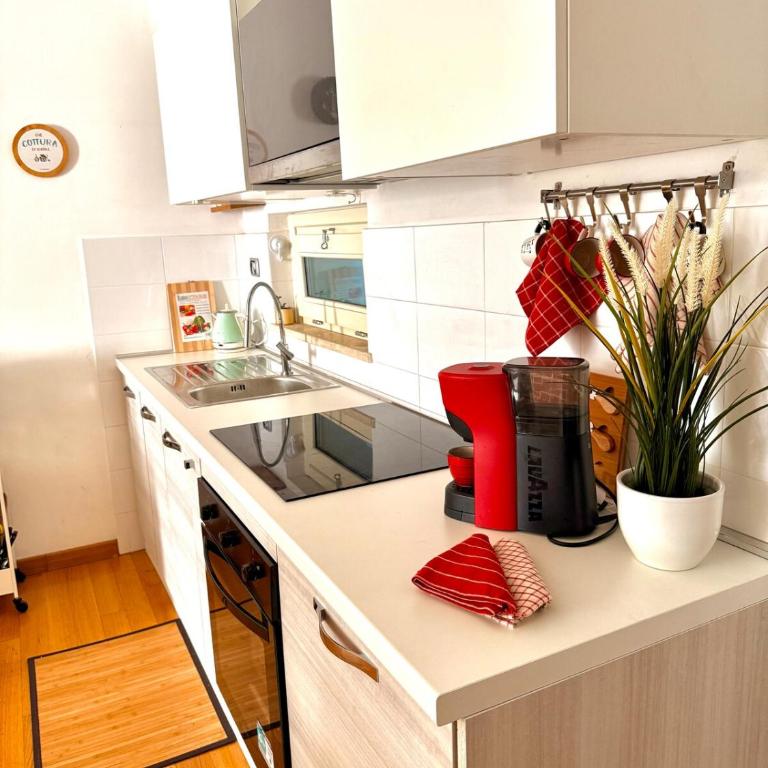 Trastevere studio with a Terrace Smart TV and AC - Monolocale con Terrazza - 8