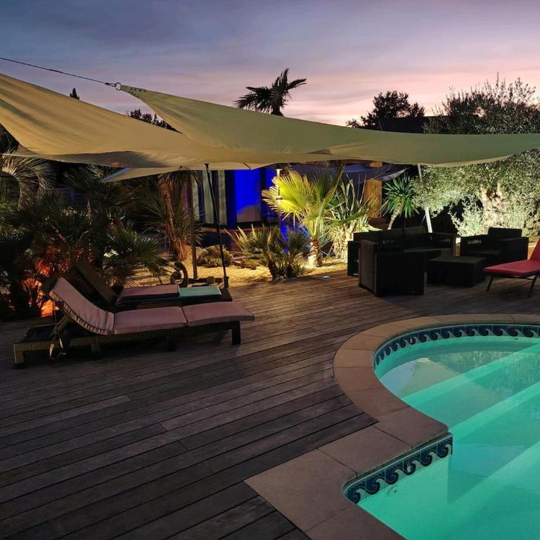 Chalet Le Clos Exotique - One-Bedroom Chalet - 27
