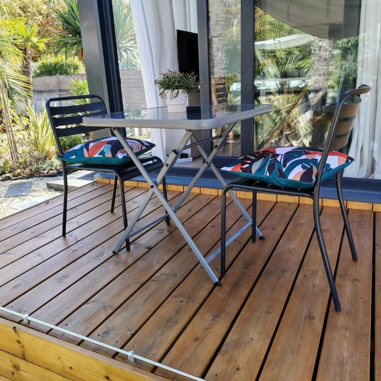 Chalet Le Clos Exotique - One-Bedroom Chalet - 39