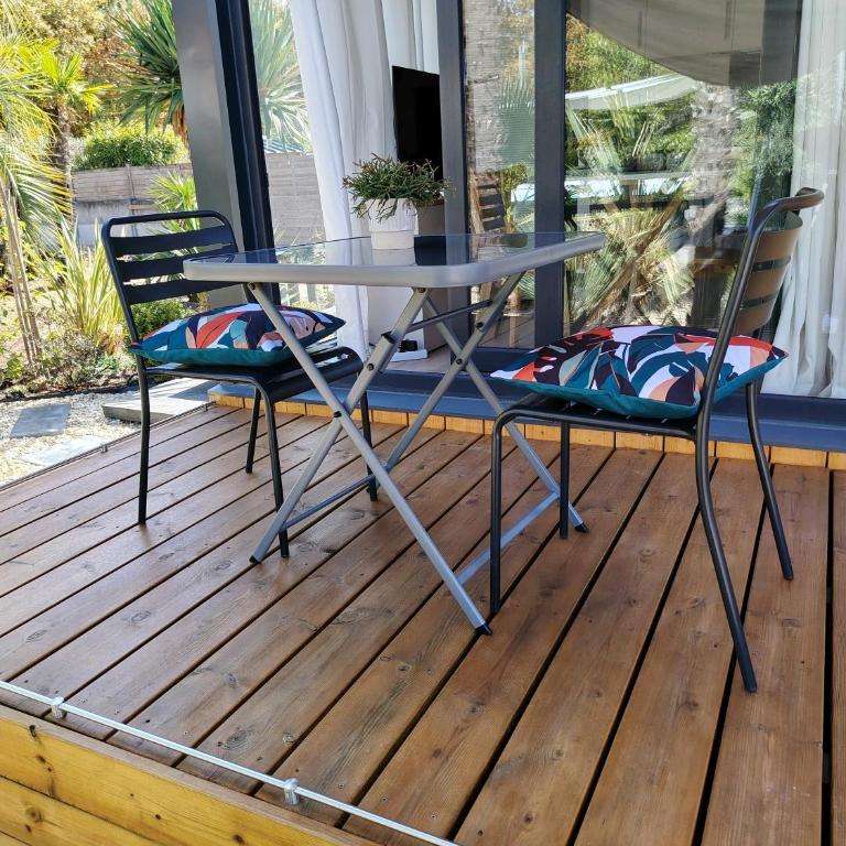 Chalet Le Clos Exotique - One-Bedroom Chalet - 7