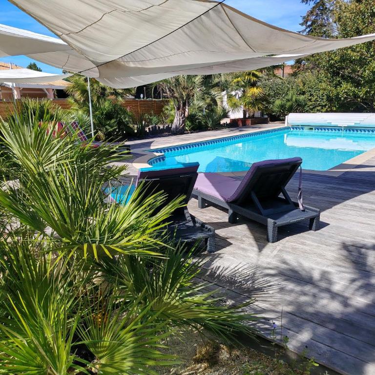 Chalet Le Clos Exotique - One-Bedroom Chalet - 11