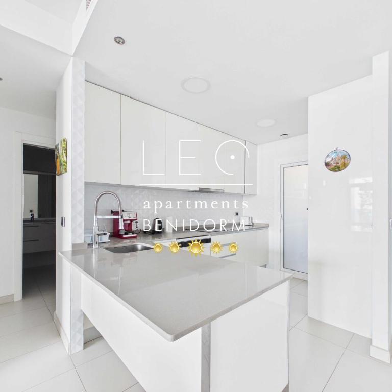 Sunset Drives Apartment By Leo Apartments - Appartamento con 2 Camere da Letto - 6