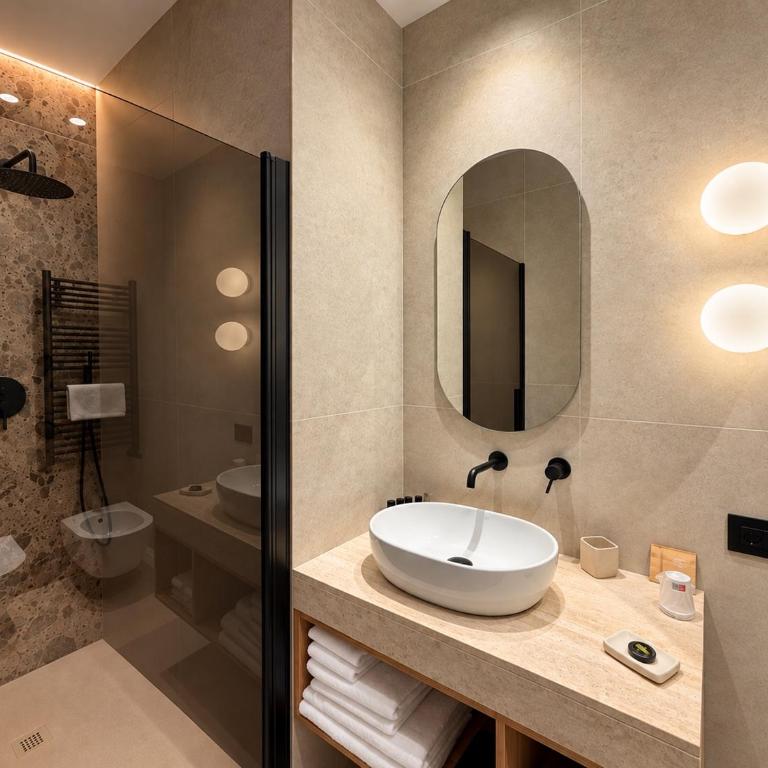 Alvuci - Rooftop Boutique Rooms - Junior Suite con Balcone - 6