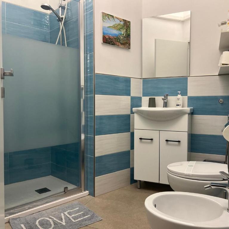 Morghen 88 VOMERO Rooms - Double Room with Private Bathroom - 14