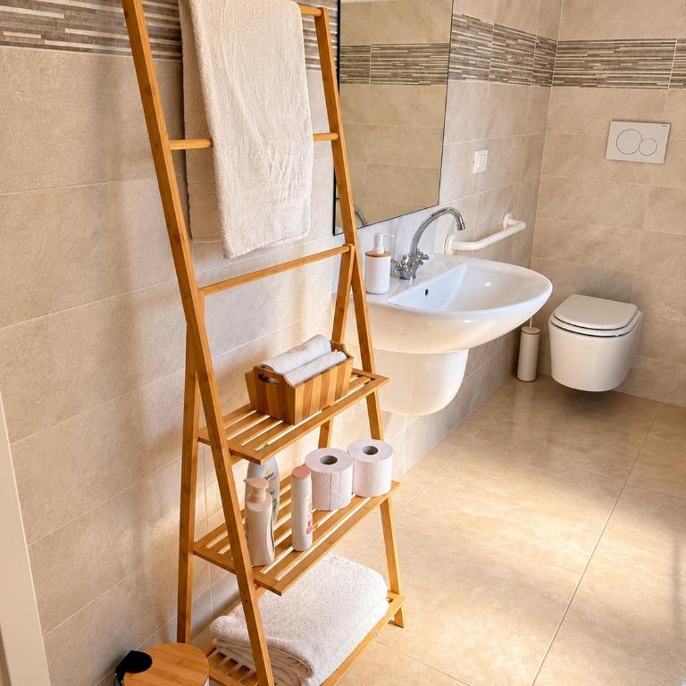 Seadom Pescara Spacious Beach Apartment with Parking - Appartement 2 Chambres avec Balcon - 14