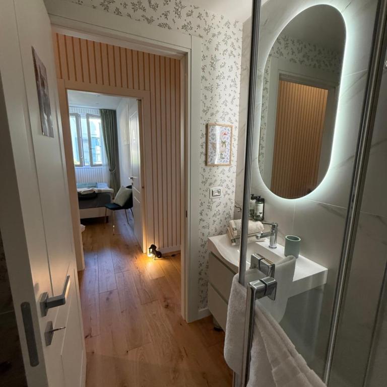 La Casa del Levriero e del Bassotto - Camera Matrimoniale con Bagno Privato - 24
