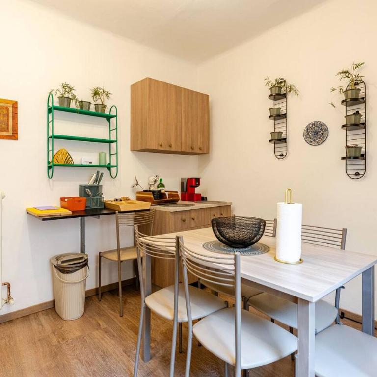 Bologna's Old Town Nouveau & Déco apartment 2 - Appartamento con 3 Camere da Letto - 19