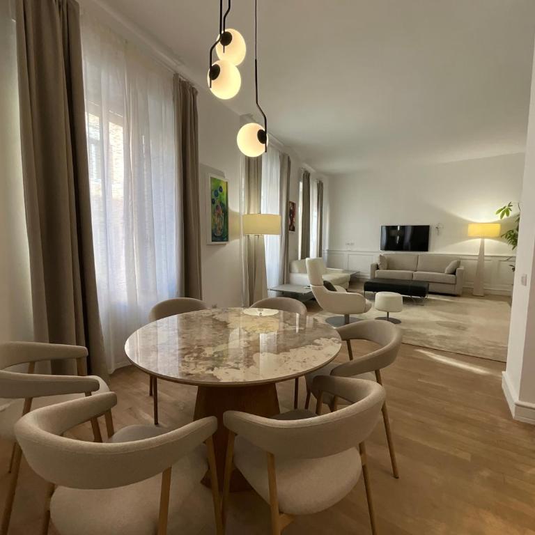 Colosseo Family Suite - Appartamento con 2 Camere da Letto - 10