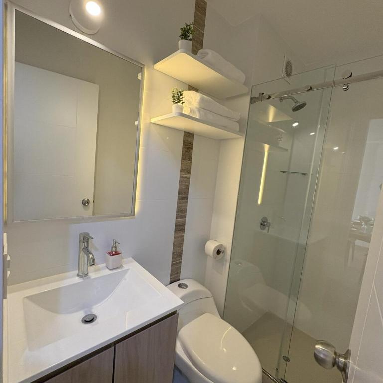 Brand New Modern Family Apartment Near Miraflores with Free Parking - Apartamento - 30